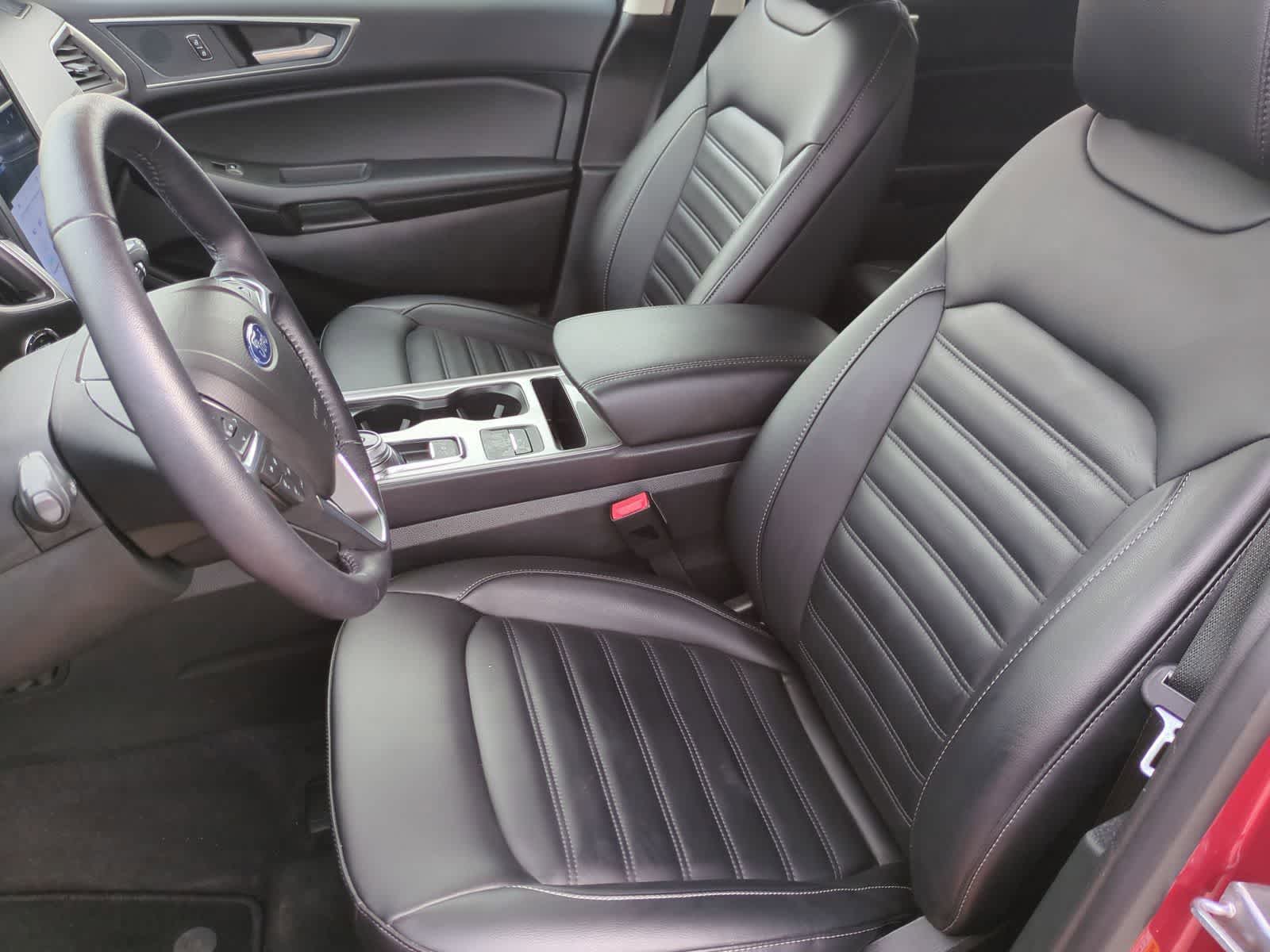 Thumbnail: 2023 Ford Edge - 16