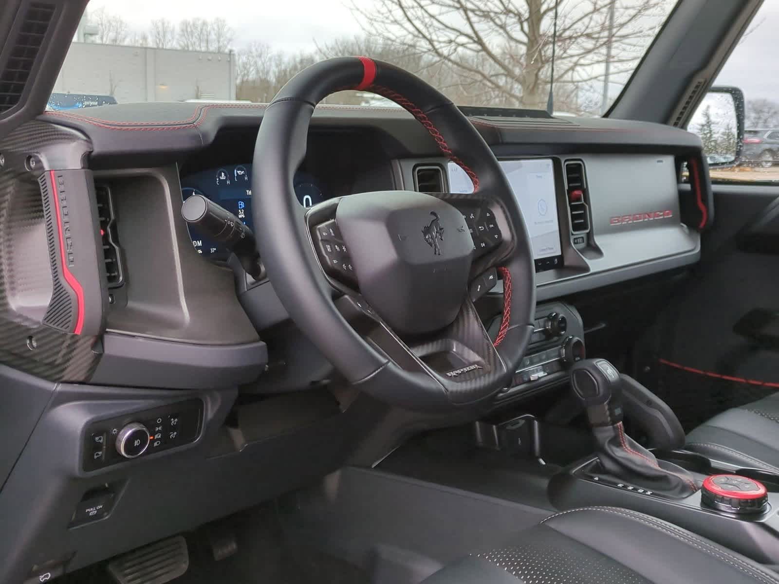 Thumbnail: 2025 Ford Bronco - 10