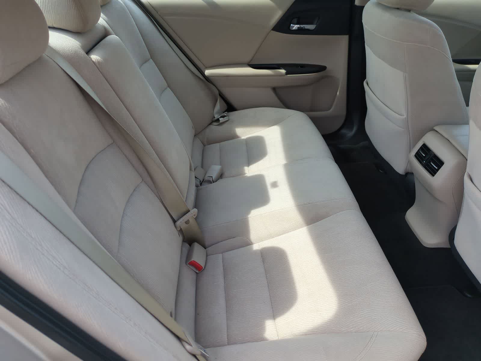 Thumbnail: 2015 Honda Accord - 21
