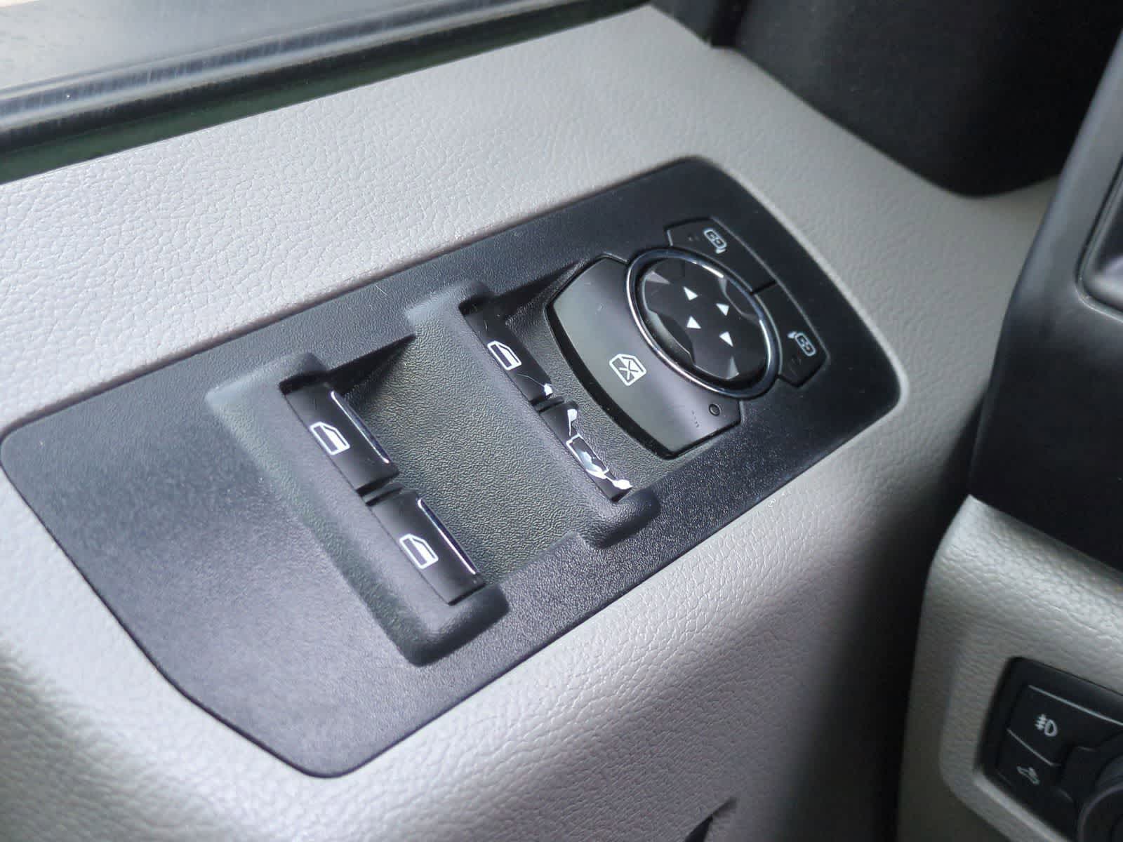 Thumbnail: 2018 Ford F-150 - 26