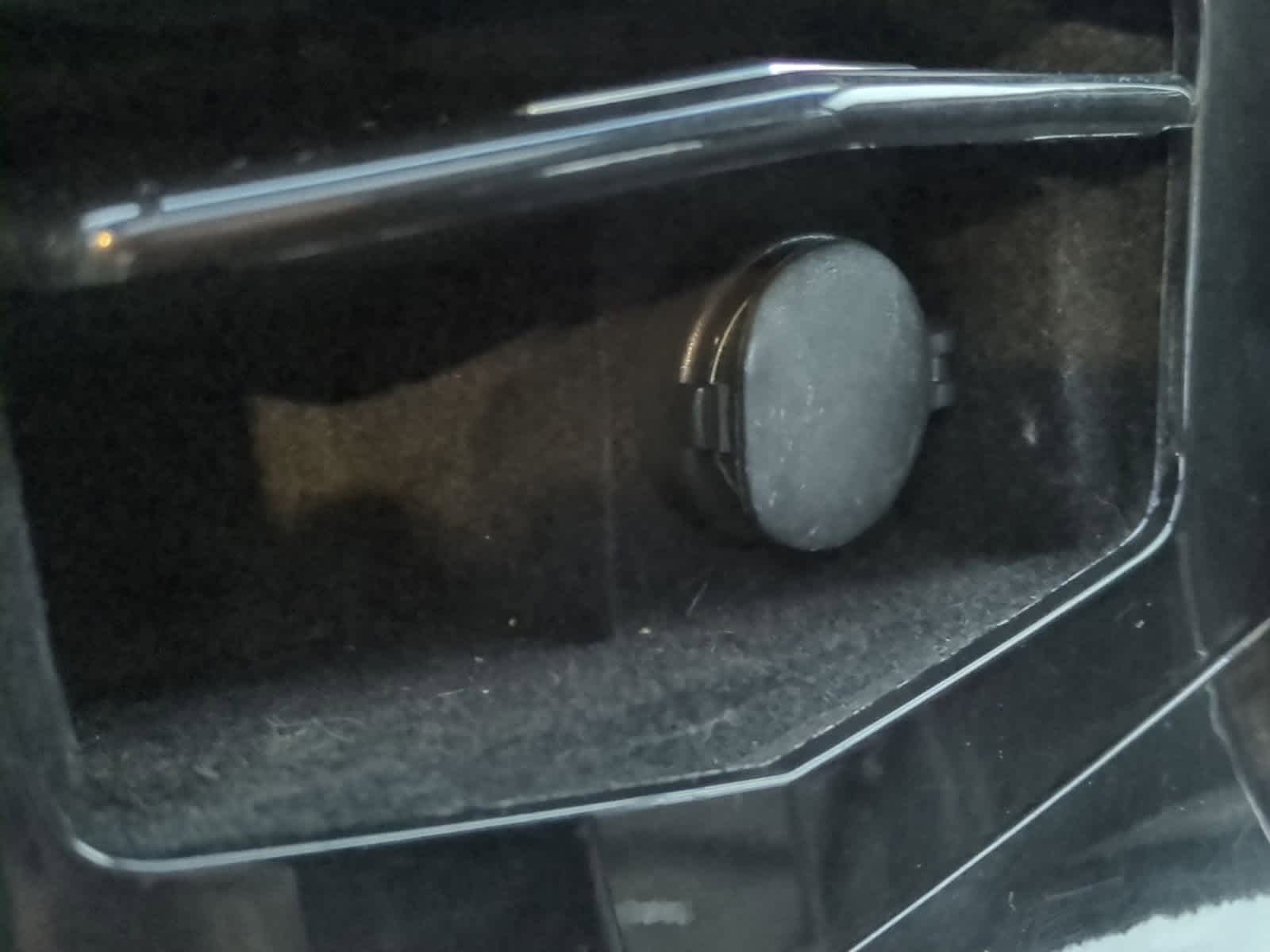 Thumbnail: 2013 Cadillac ATS - 33