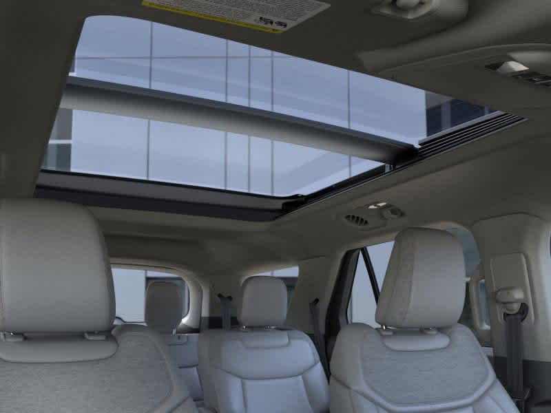 Thumbnail: 2025 Ford Explorer - 22