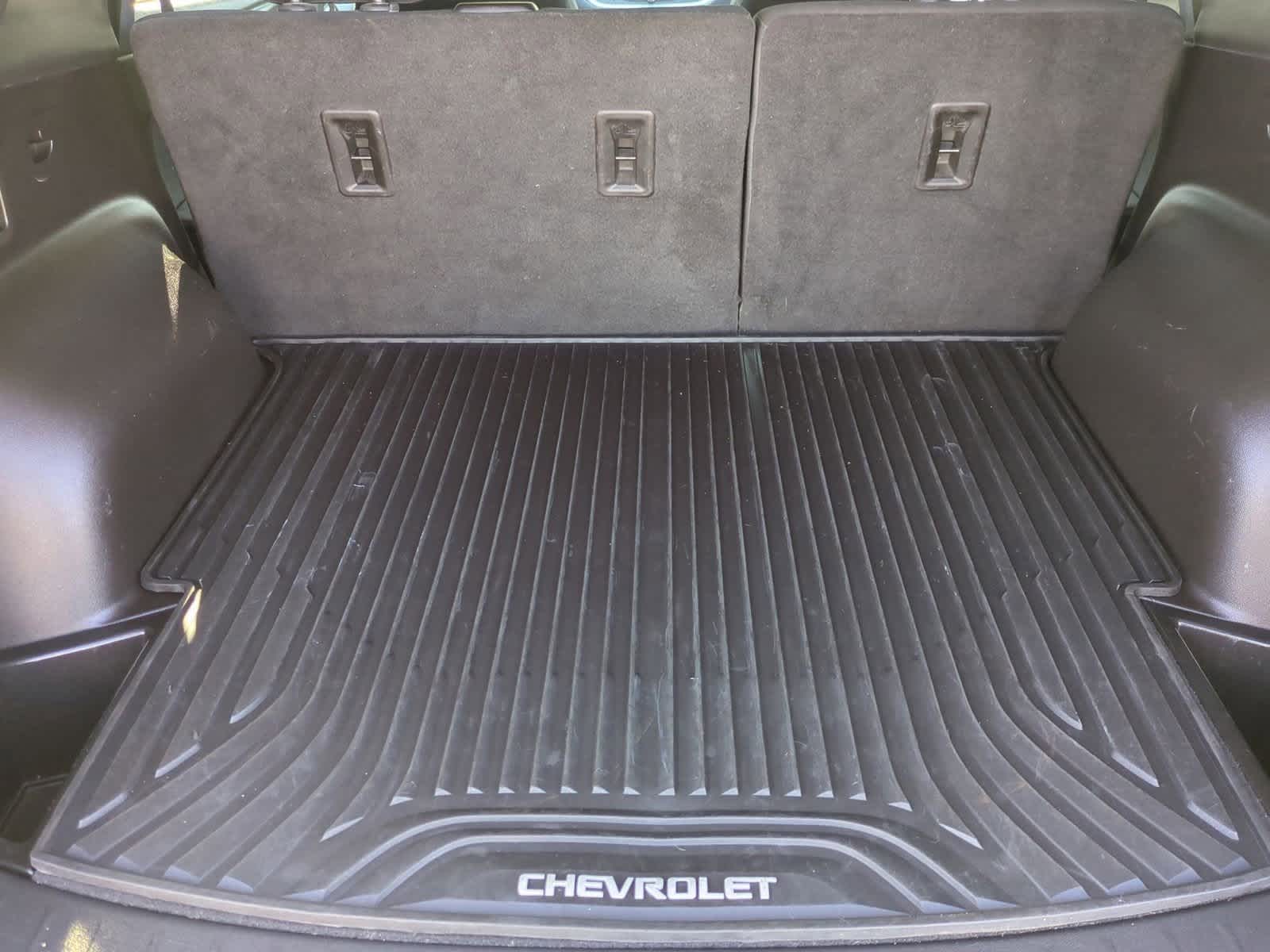 Thumbnail: 2020 Chevrolet Blazer - 32