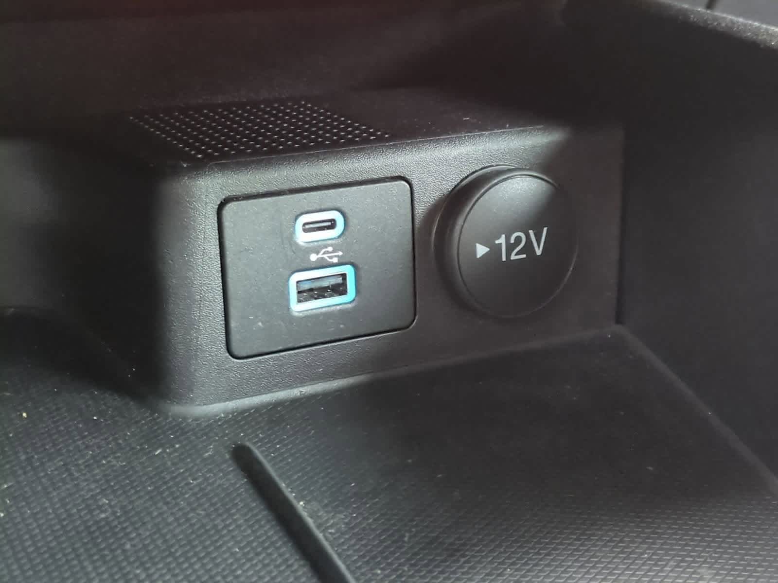 Thumbnail: 2022 Ford Escape - 30