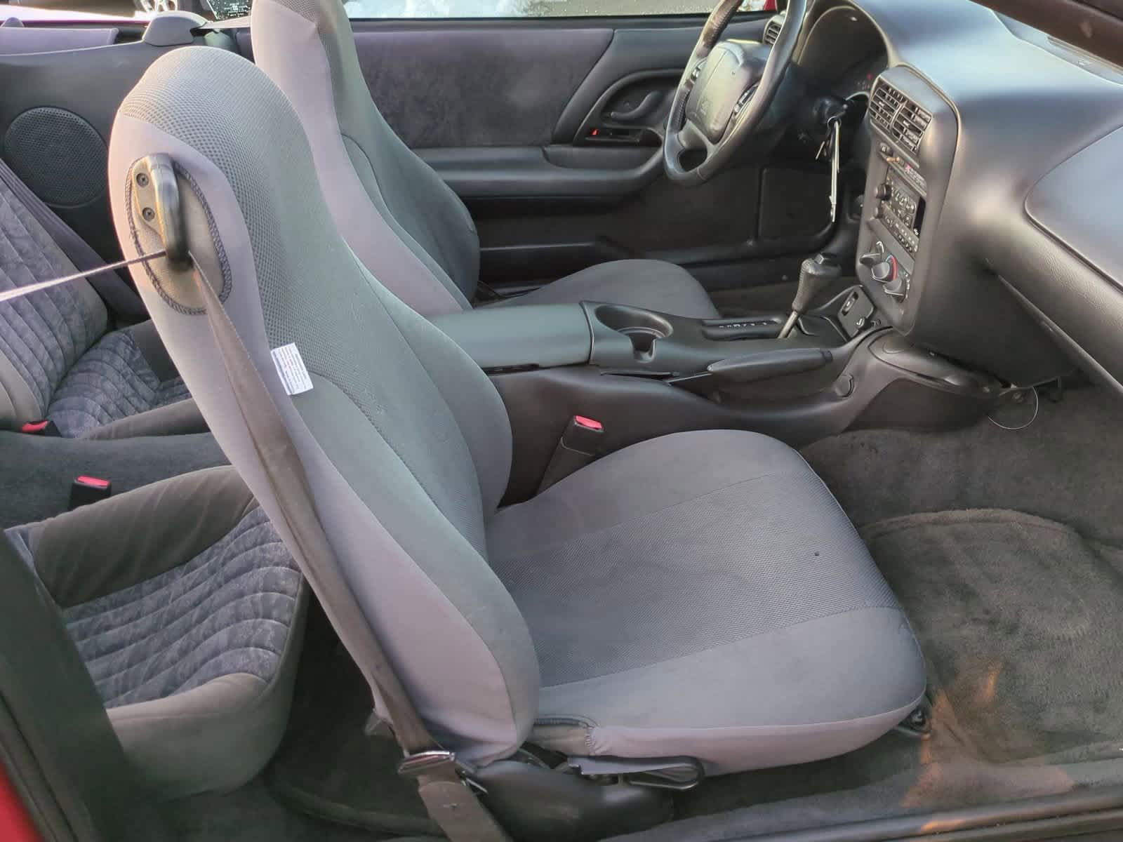 Thumbnail: 2002 Chevrolet Camaro - 22