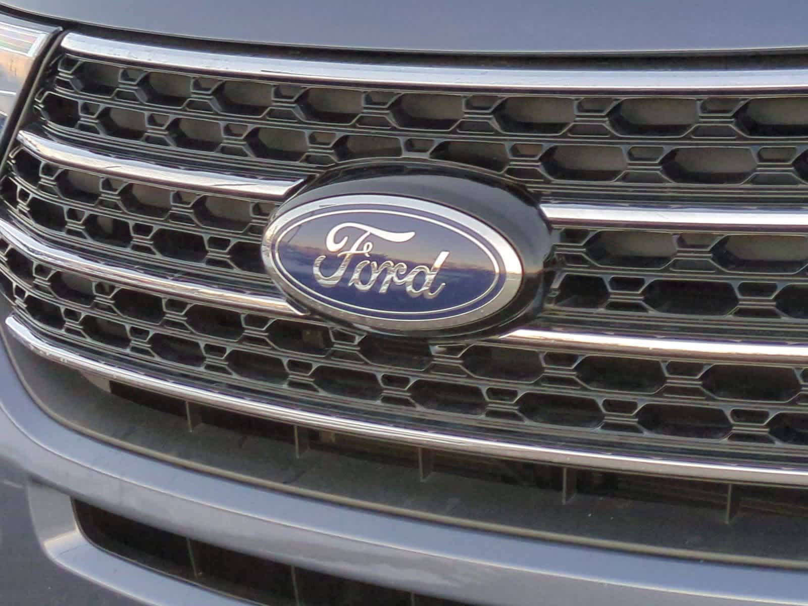 Thumbnail: 2021 Ford Explorer - 12