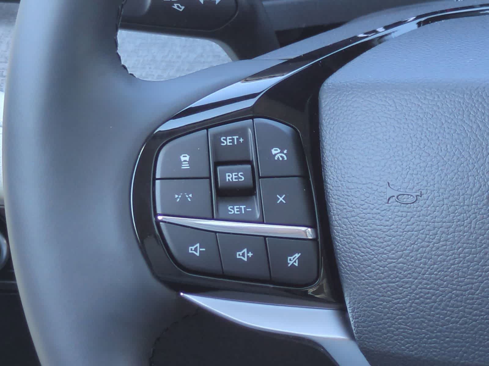 Thumbnail: 2026 Ford Explorer - 25