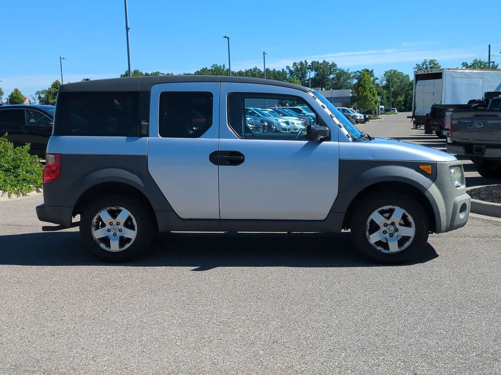 Thumbnail: 2003 Honda Element - 9