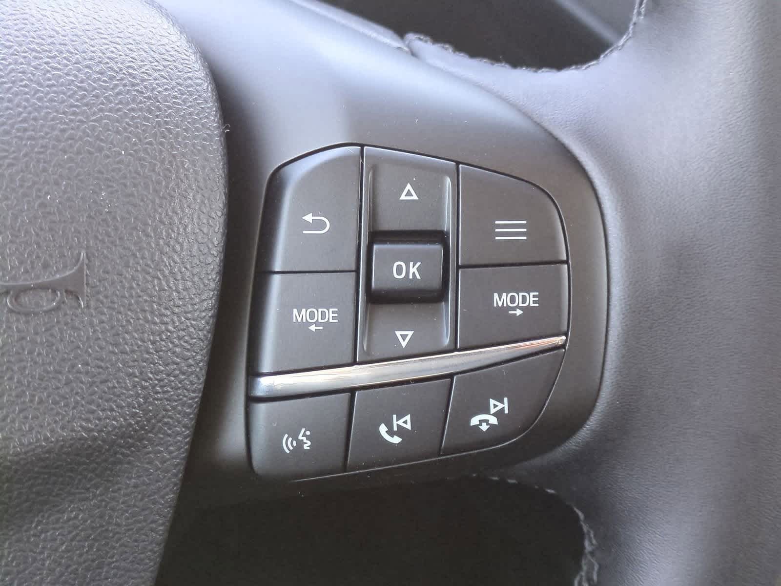 Thumbnail: 2025 Ford Maverick - 24