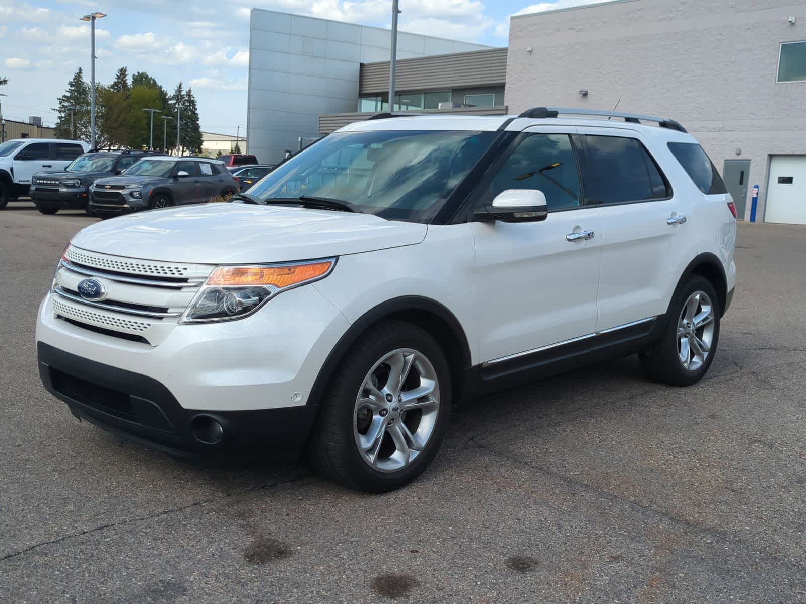 Thumbnail: 2012 Ford Explorer - 4