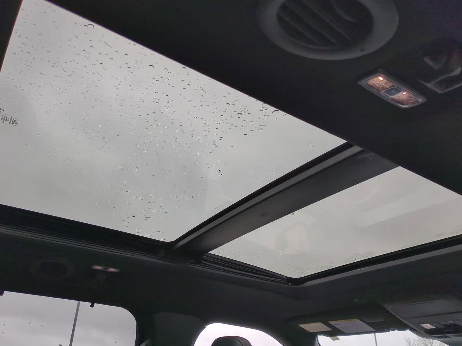 Thumbnail: 2025 Ford Explorer - 22