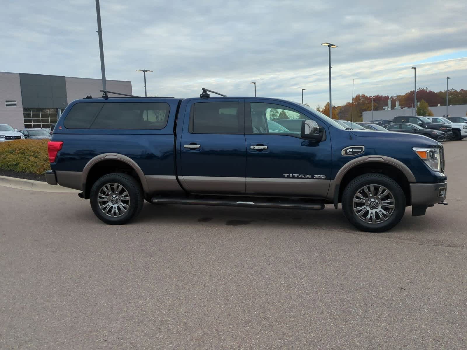 Thumbnail: 2018 Nissan Titan - 9