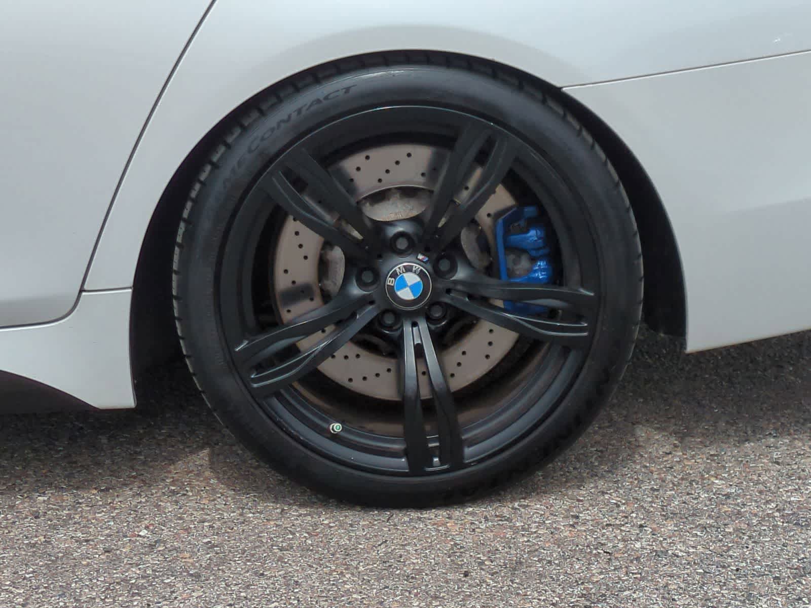 Thumbnail: 2016 BMW M5 - 14