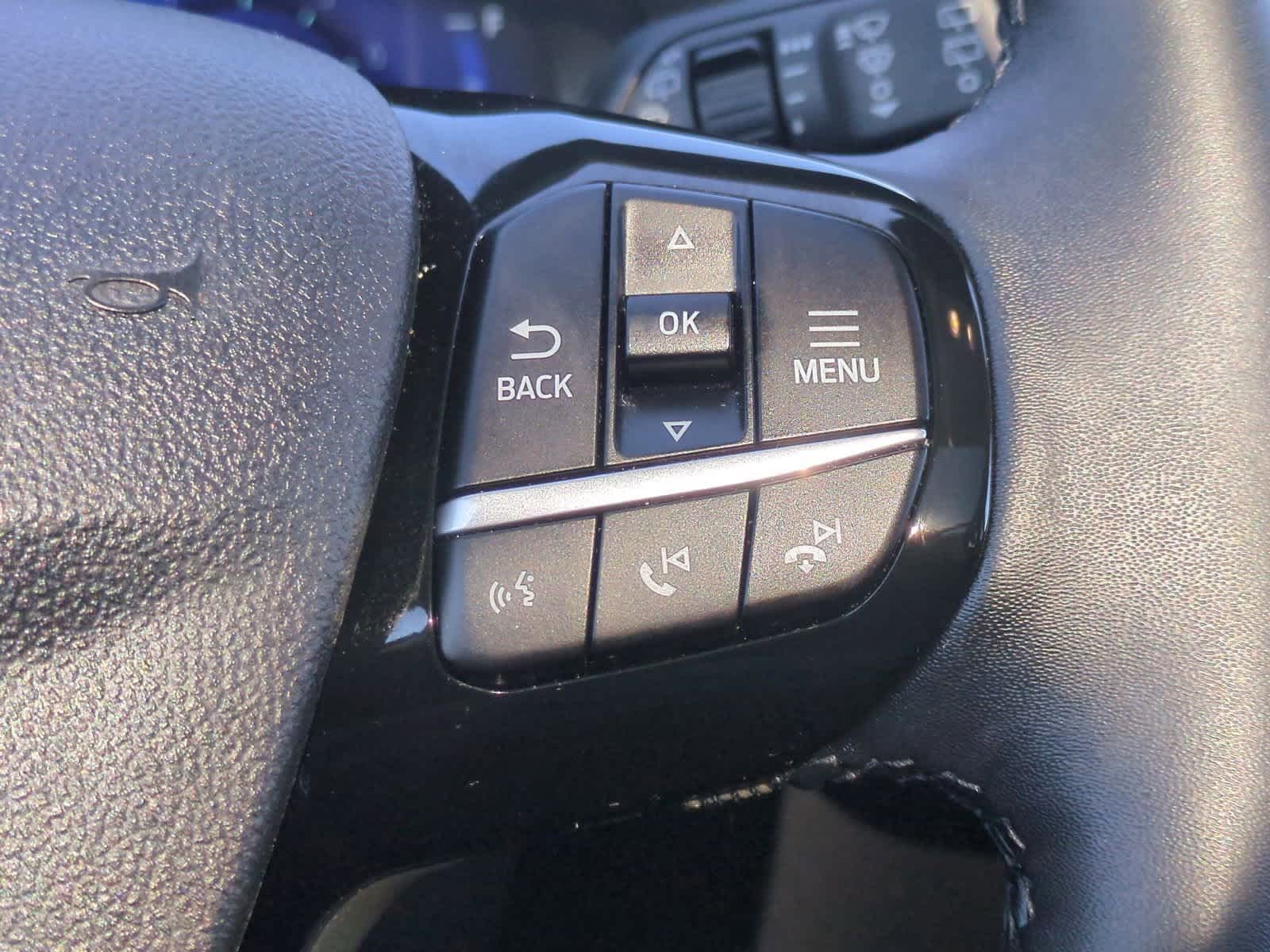 Thumbnail: 2022 Ford Escape - 26