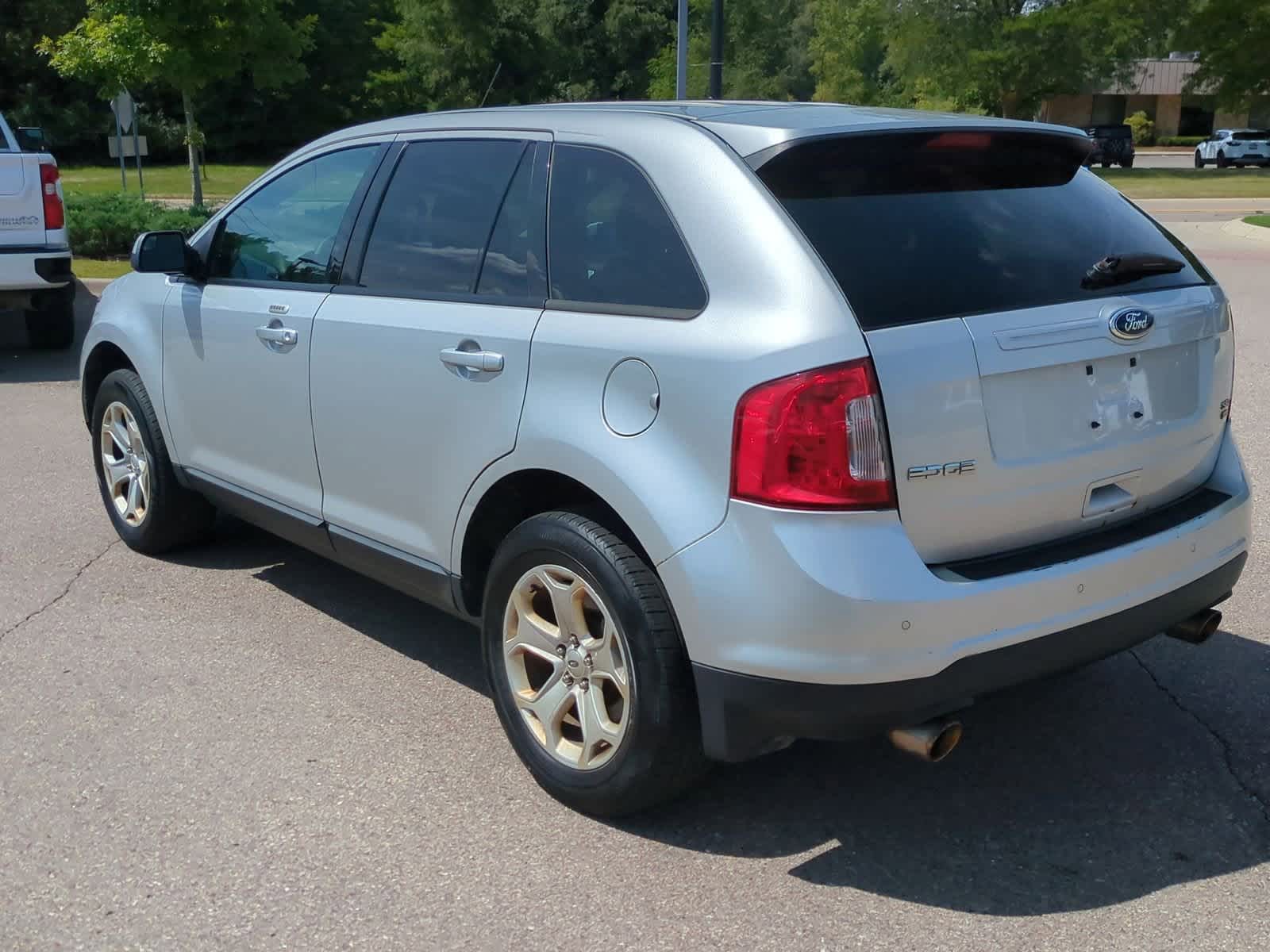 Thumbnail: 2013 Ford Edge - 6