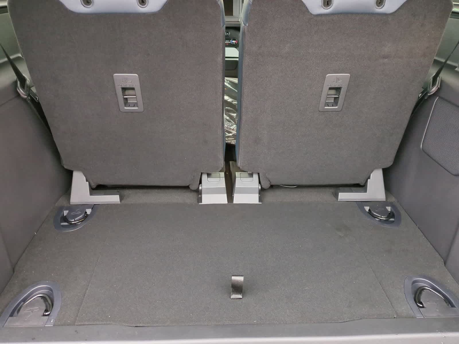 Thumbnail: 2023 Ford Bronco - 32