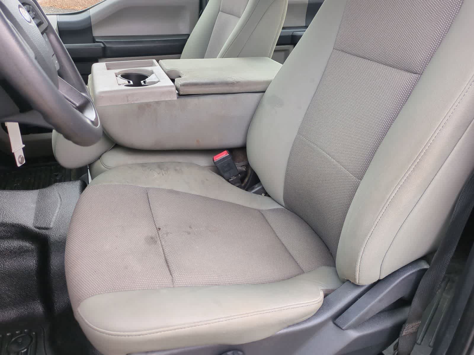 Thumbnail: 2022 Ford Econoline - 16