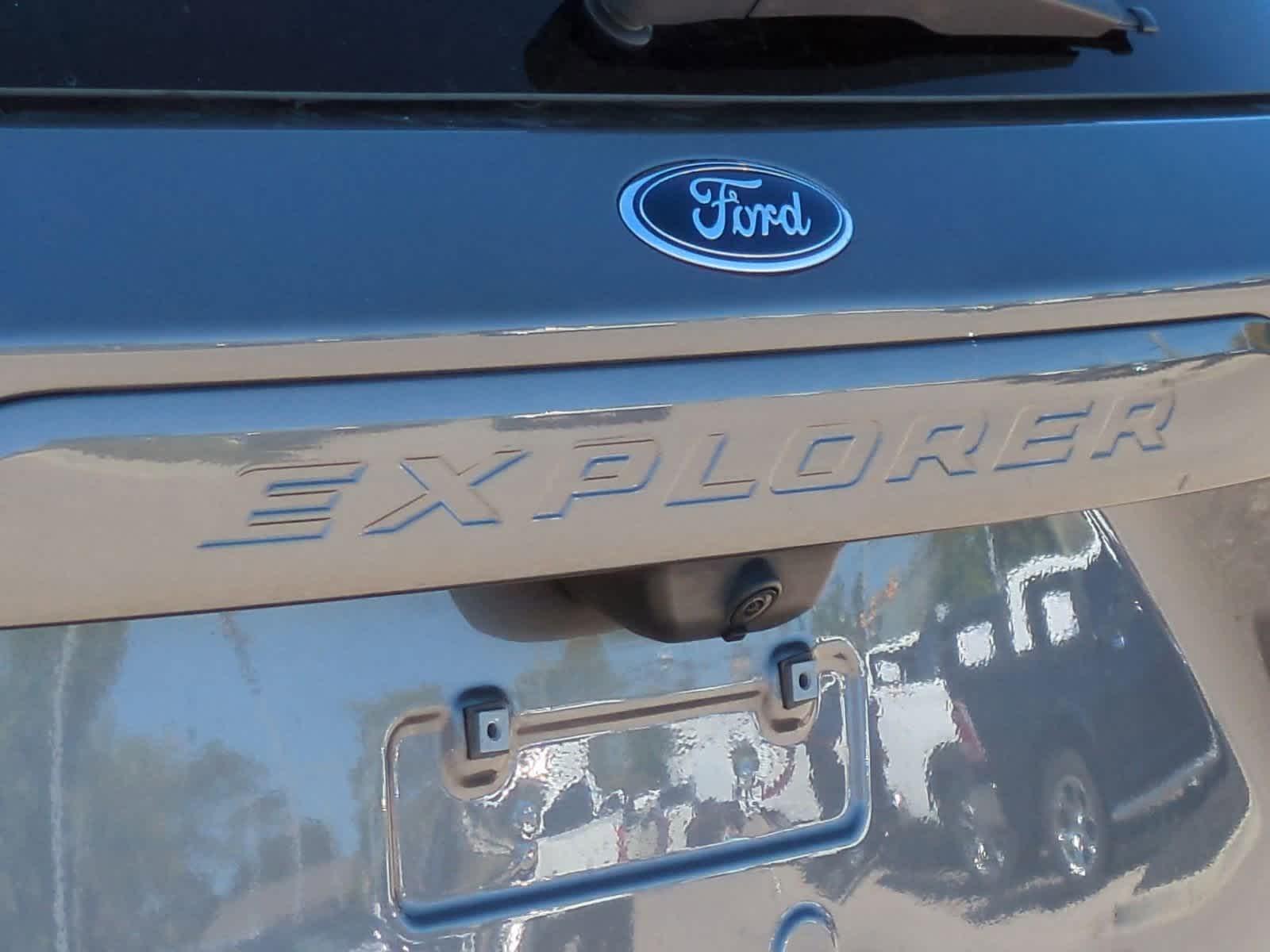 Thumbnail: 2022 Ford Explorer - 13