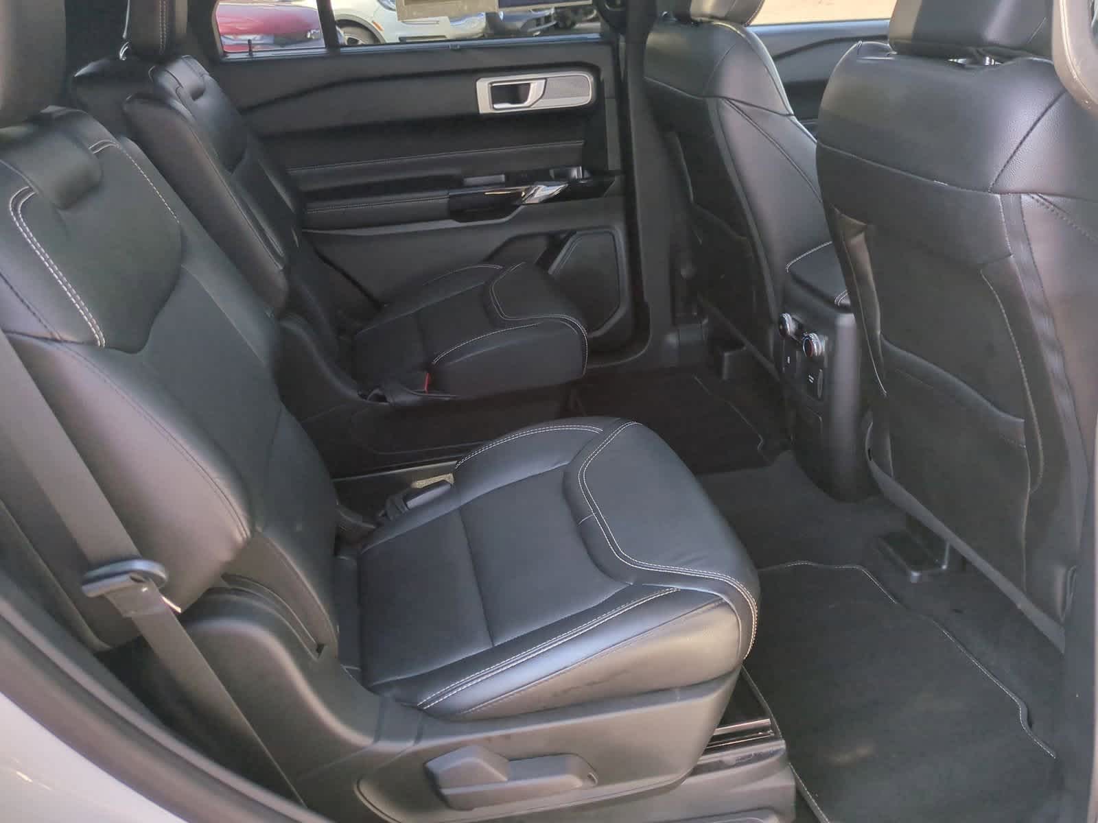 Thumbnail: 2022 Ford Explorer - 21