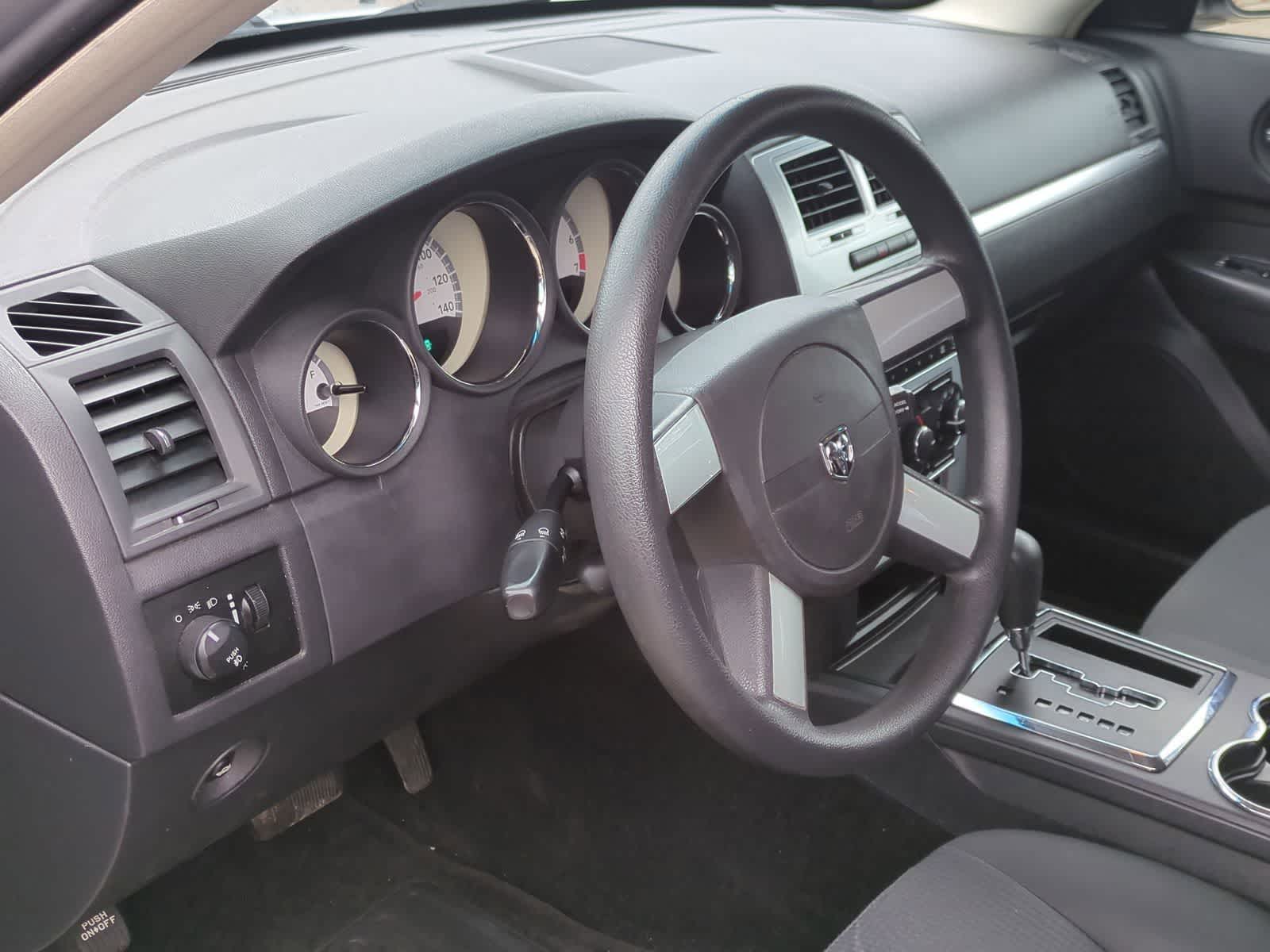 Thumbnail: 2010 Dodge Charger - 10