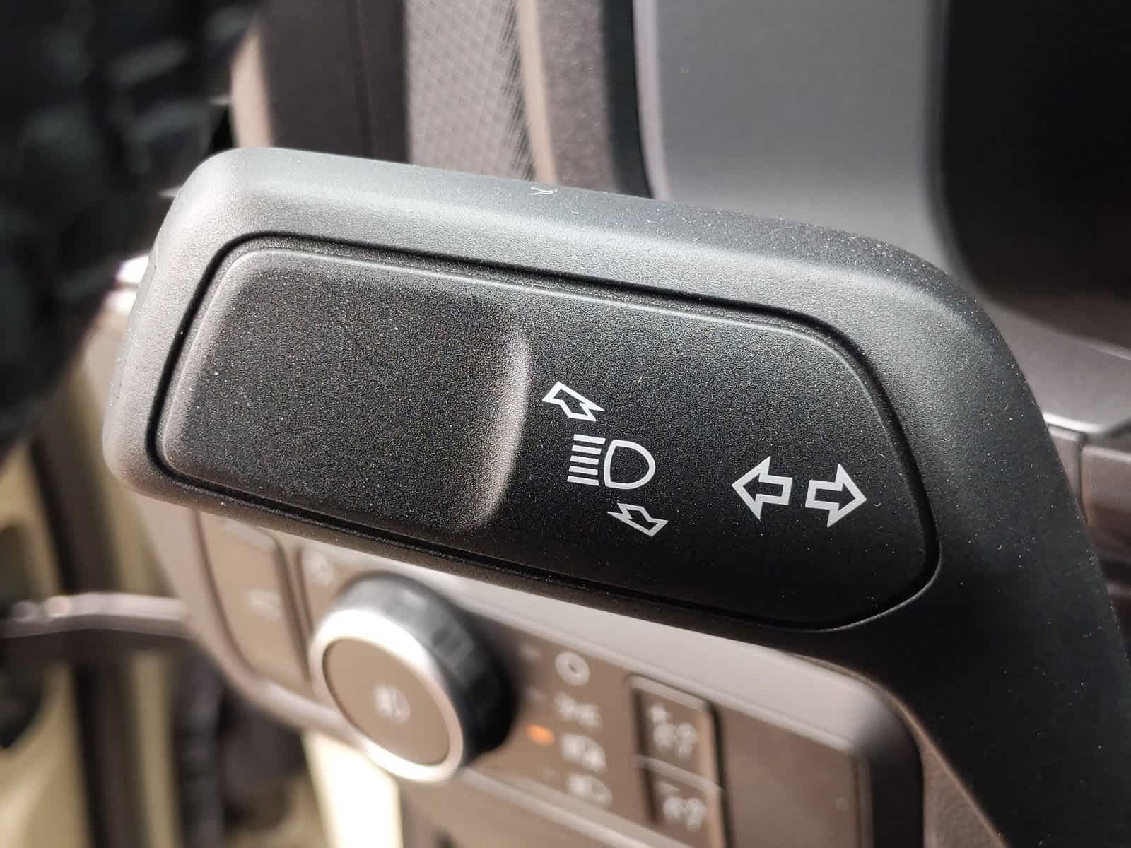 Thumbnail: 2025 Ford Bronco Sport - 27