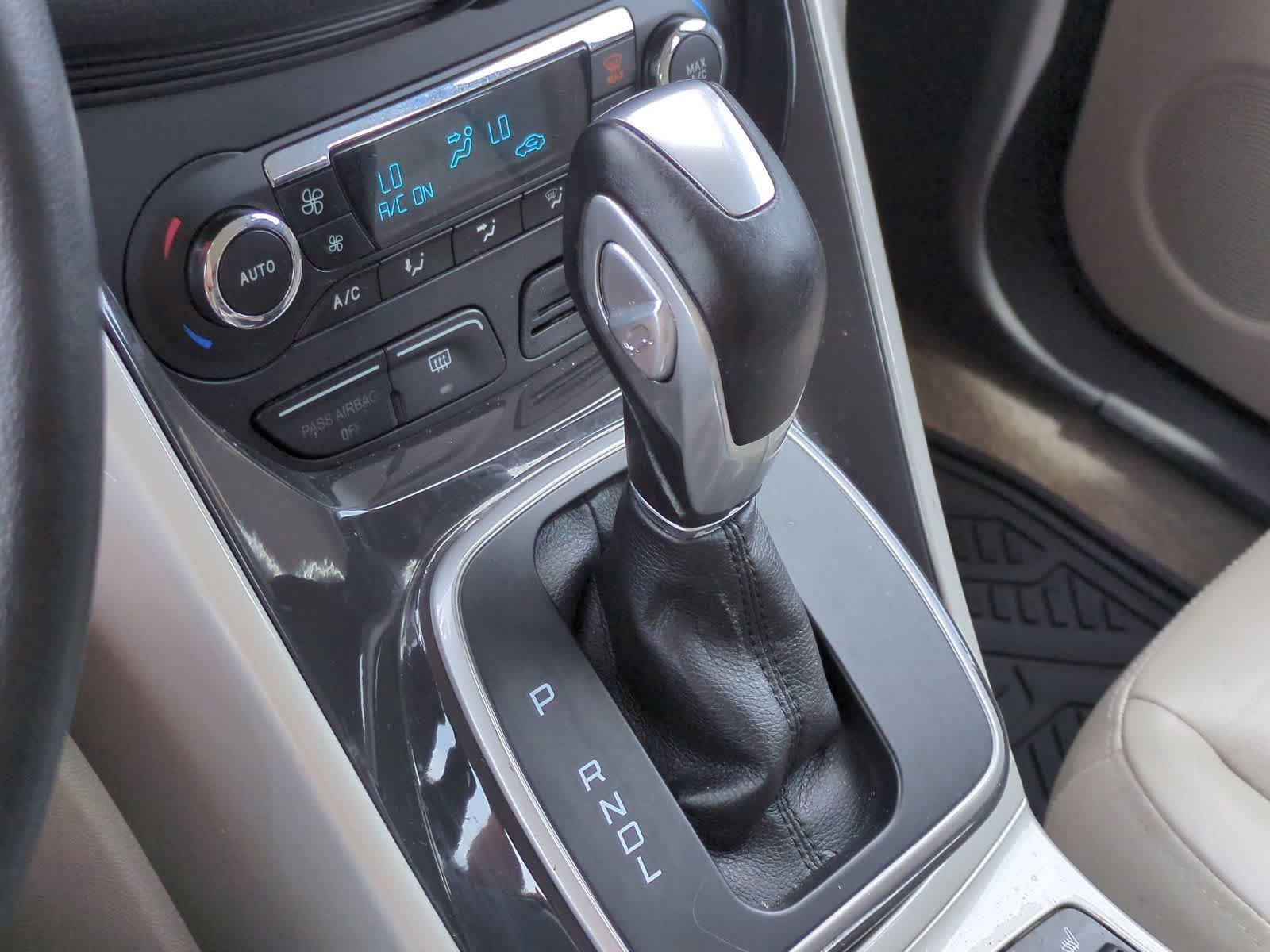 Thumbnail: 2013 Ford C-Max - 32