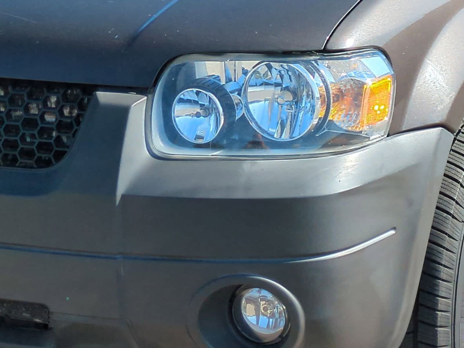 Thumbnail: 2006 Ford Escape - 11