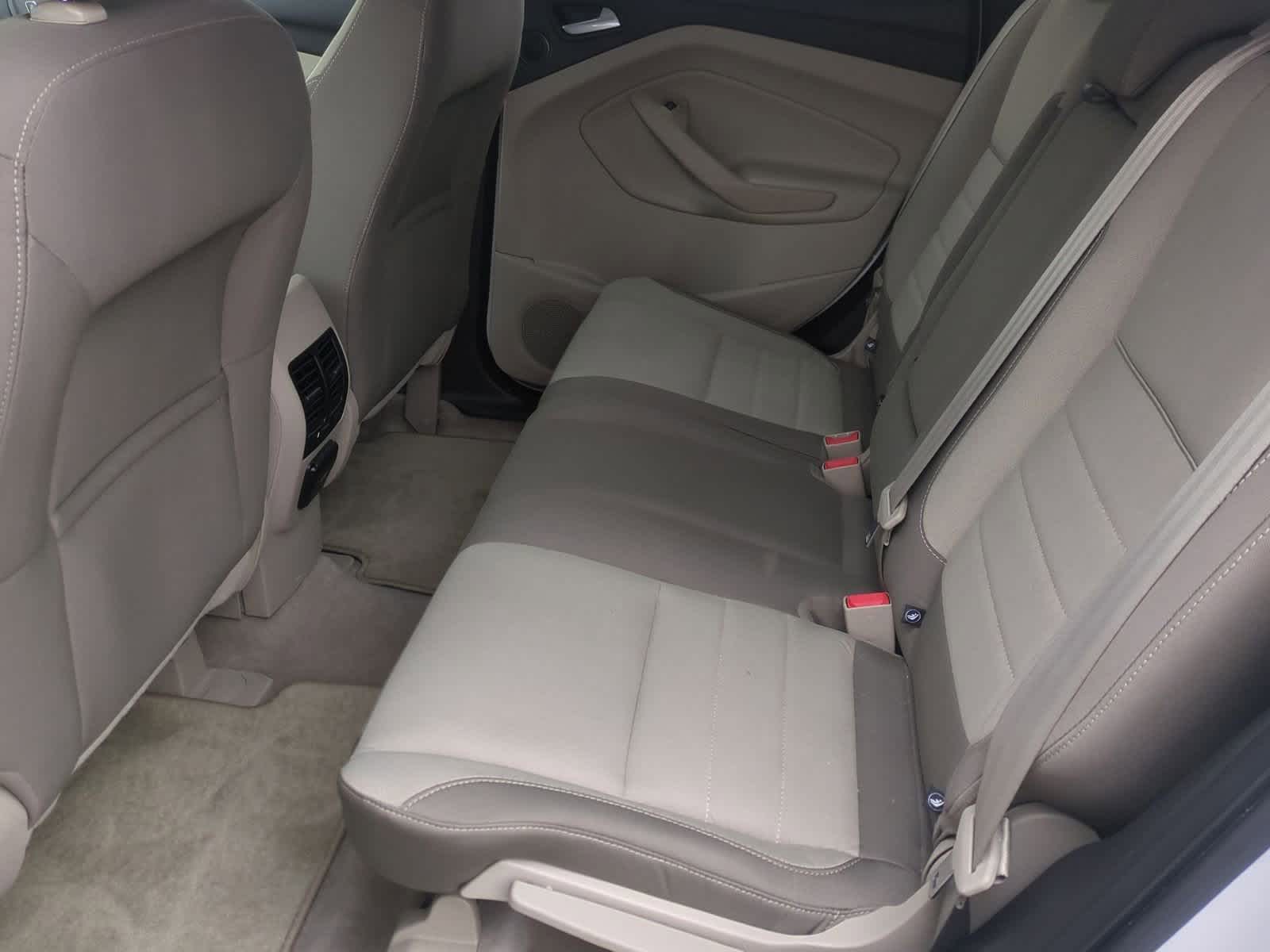 Thumbnail: 2013 Ford Escape - 19