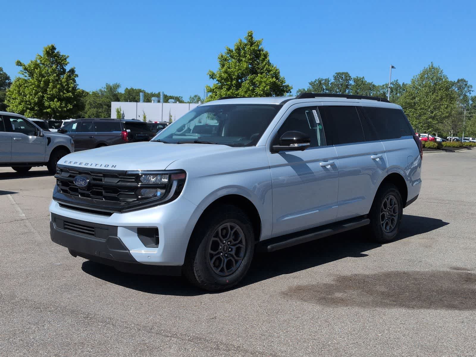 Thumbnail: 2026 Ford Expedition - 4