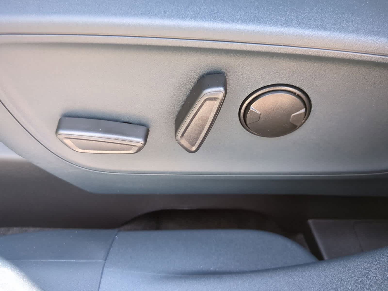 Thumbnail: 2025 Ford Maverick - 17