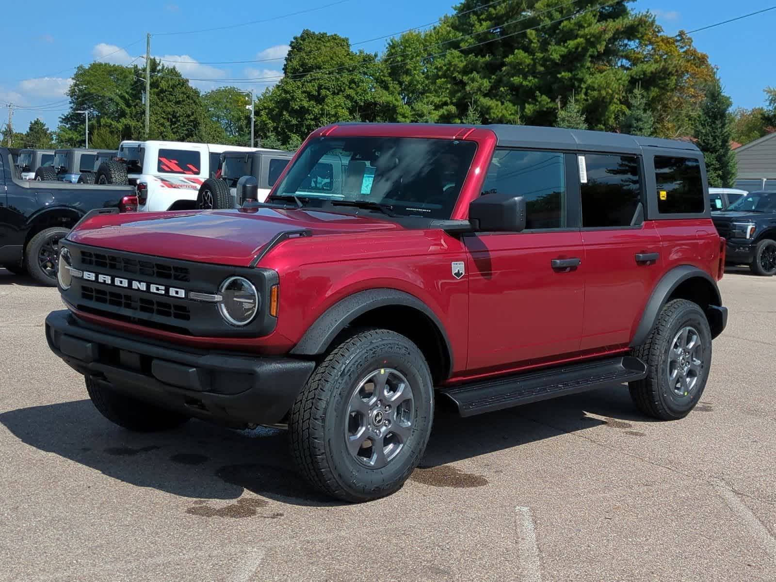 Thumbnail: 2025 Ford Bronco - 4