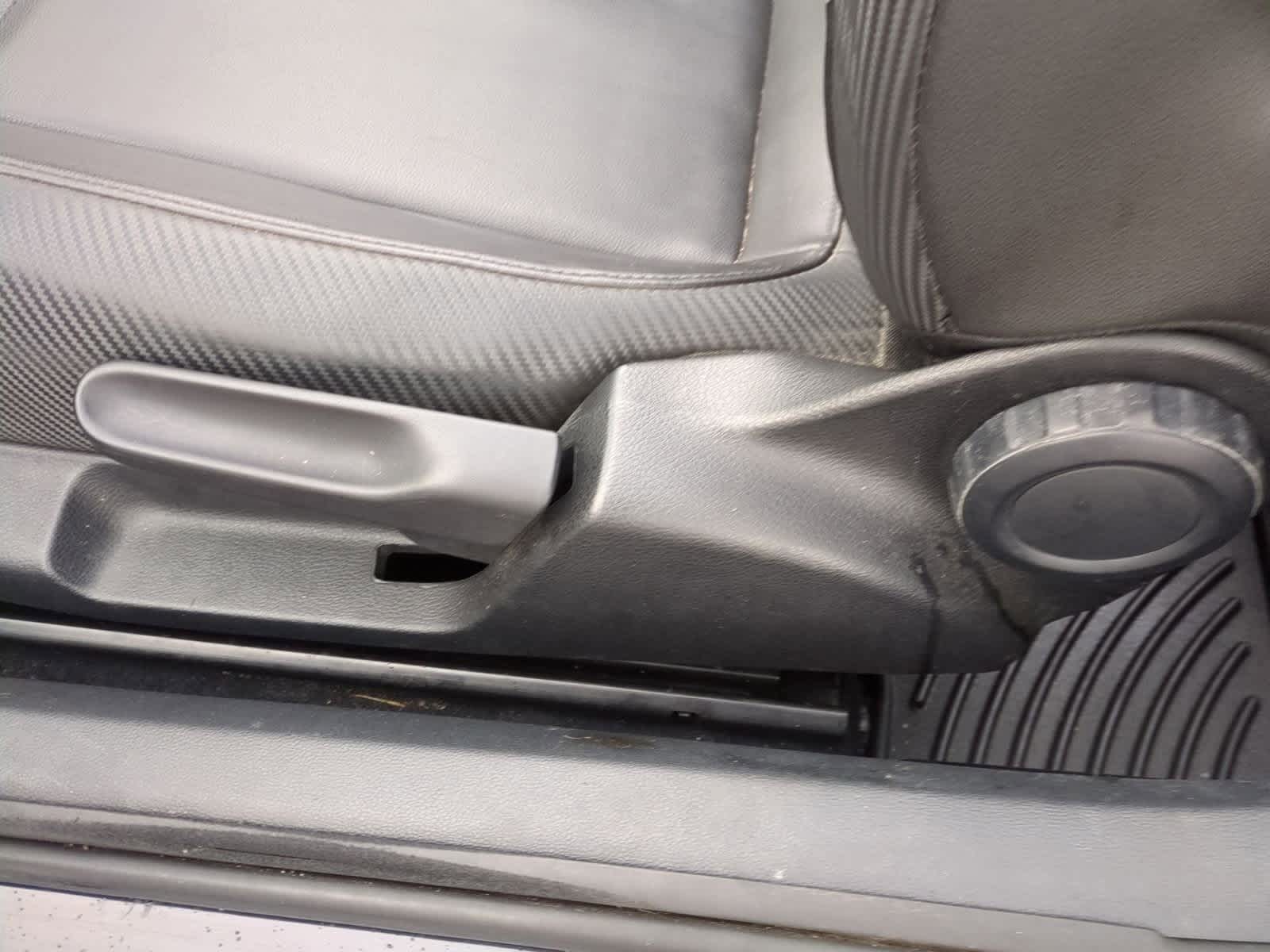 Thumbnail: 2017 Volkswagen Beetle - 18