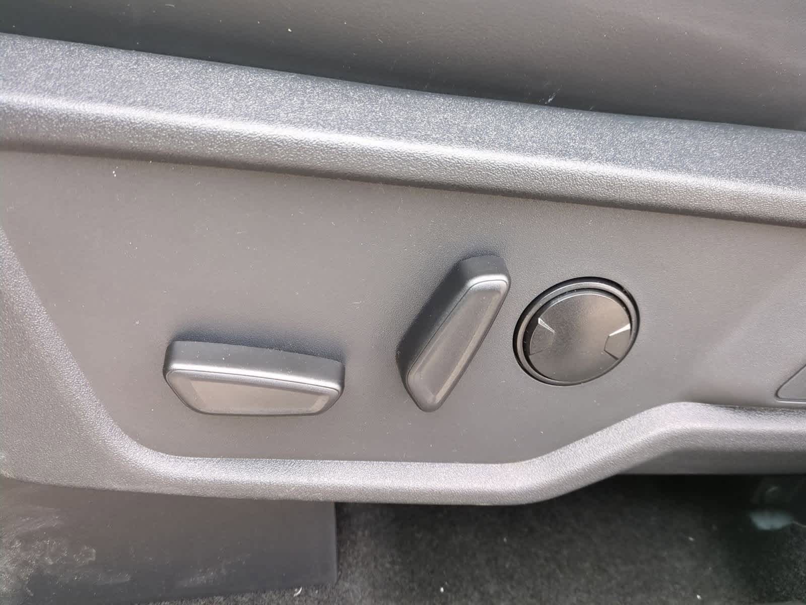 Thumbnail: 2025 Ford Bronco - 17