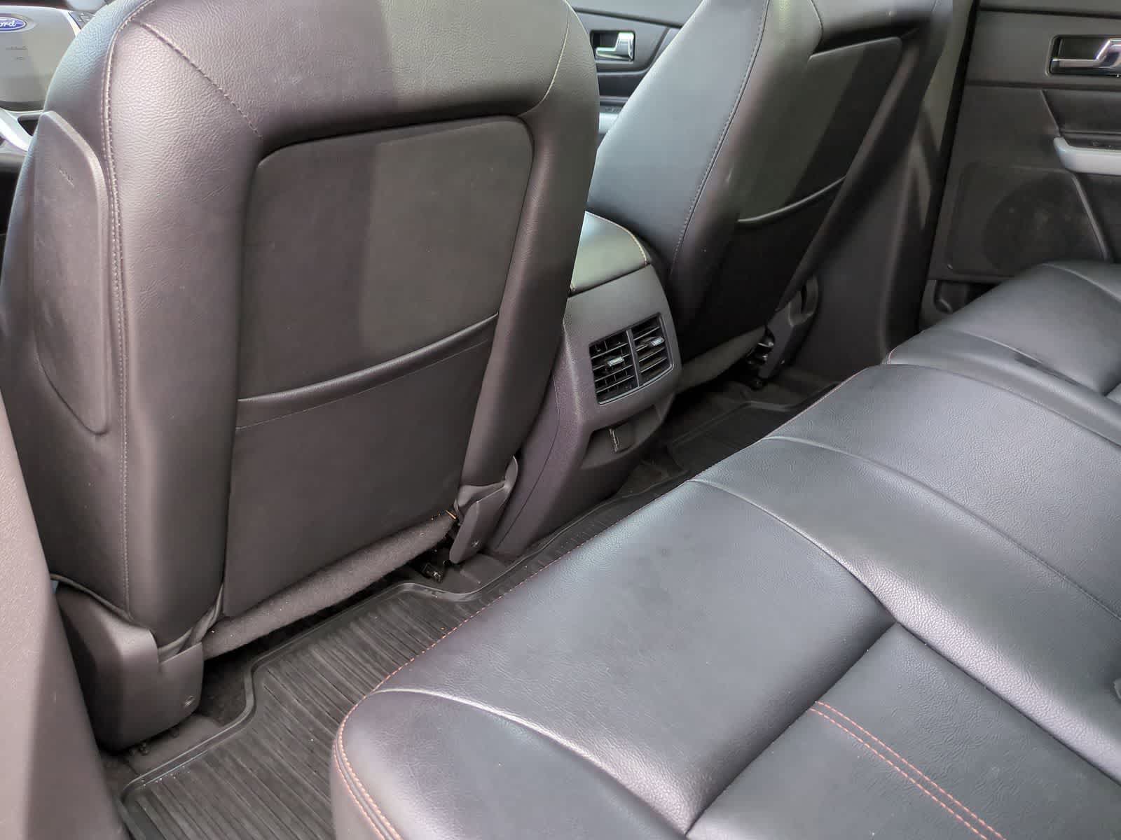 Thumbnail: 2012 Ford Edge - 17