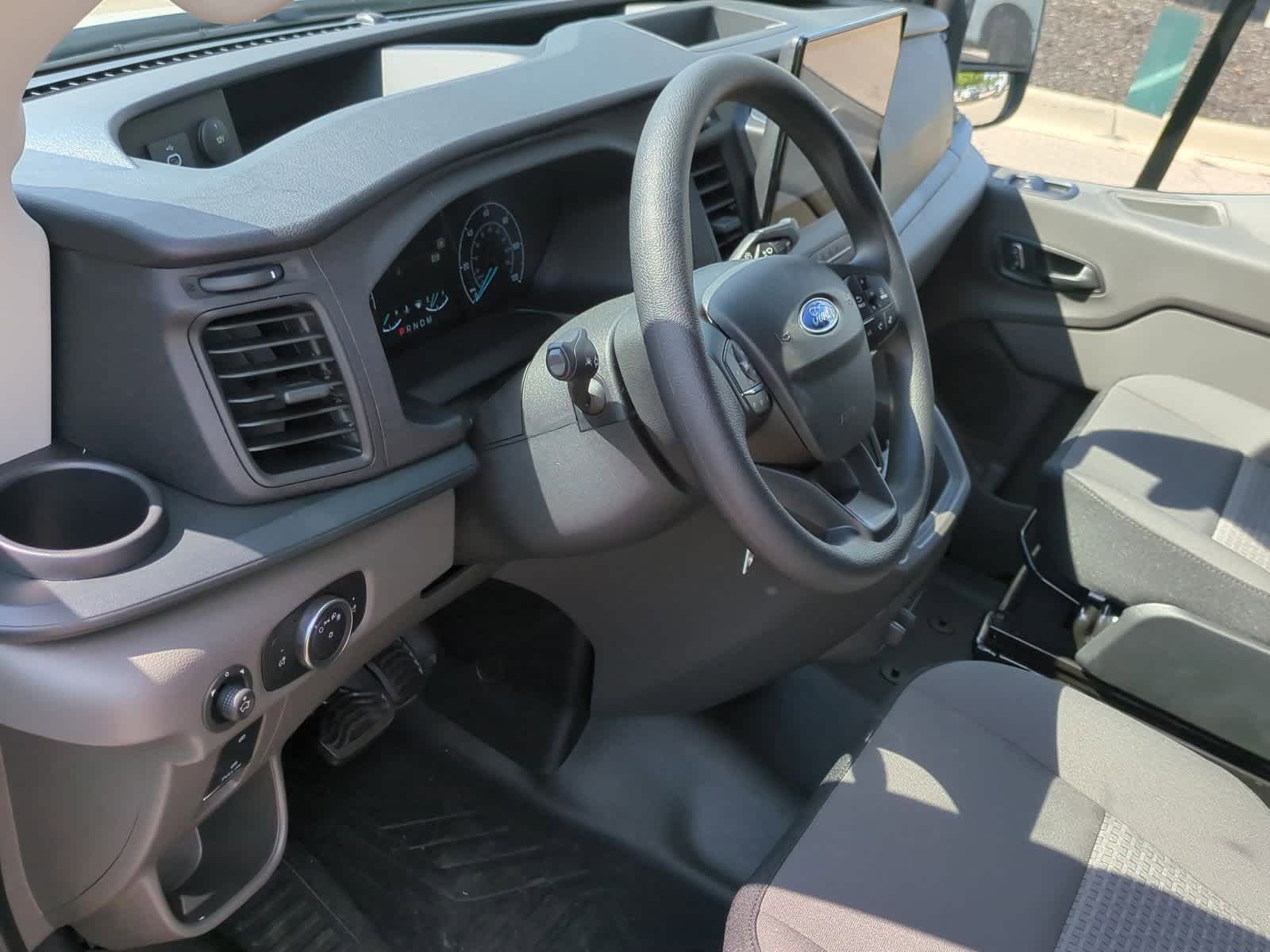 Thumbnail: 2025 Ford Transit Series - 10