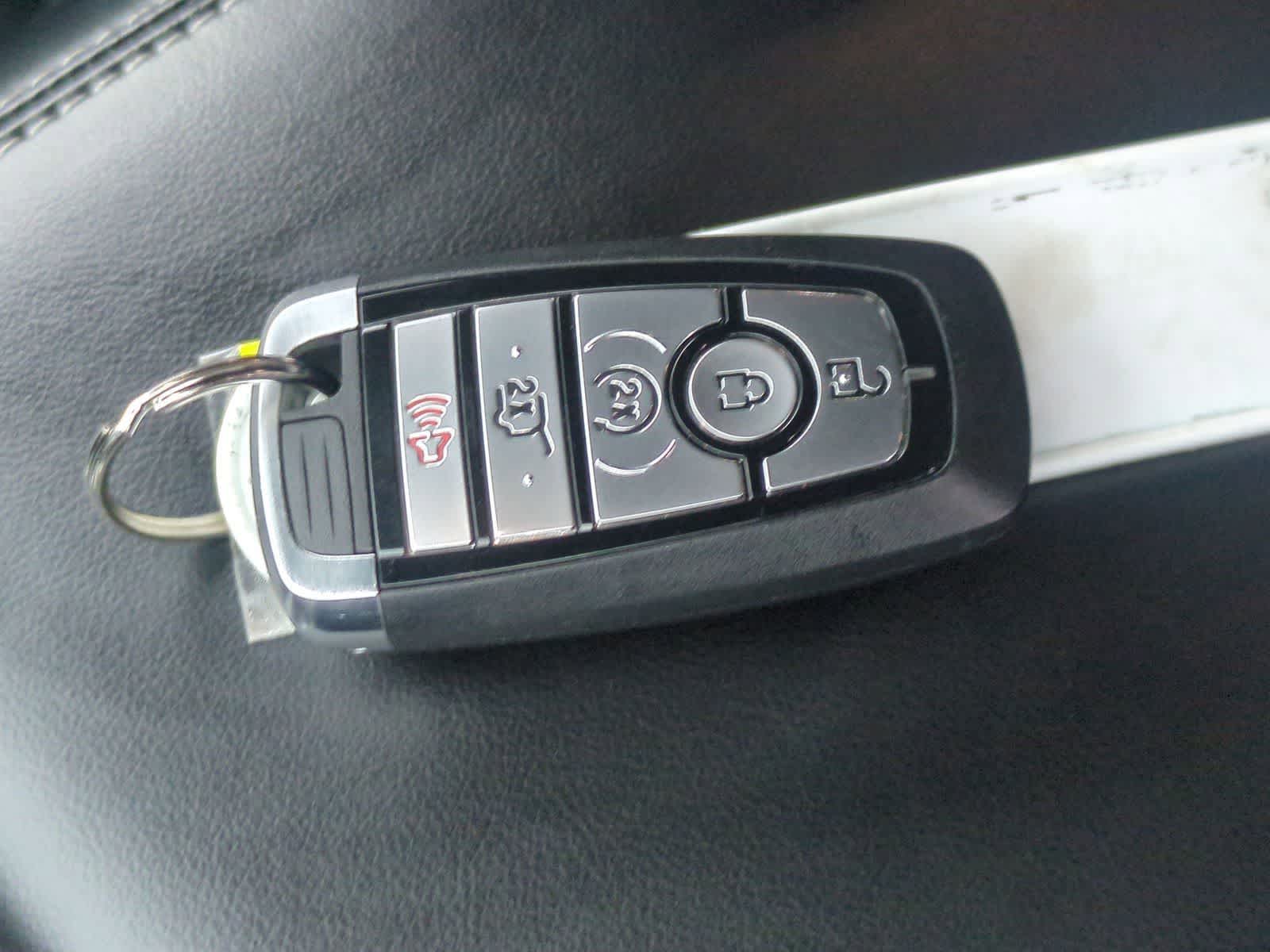 Thumbnail: 2023 Ford Explorer - 34