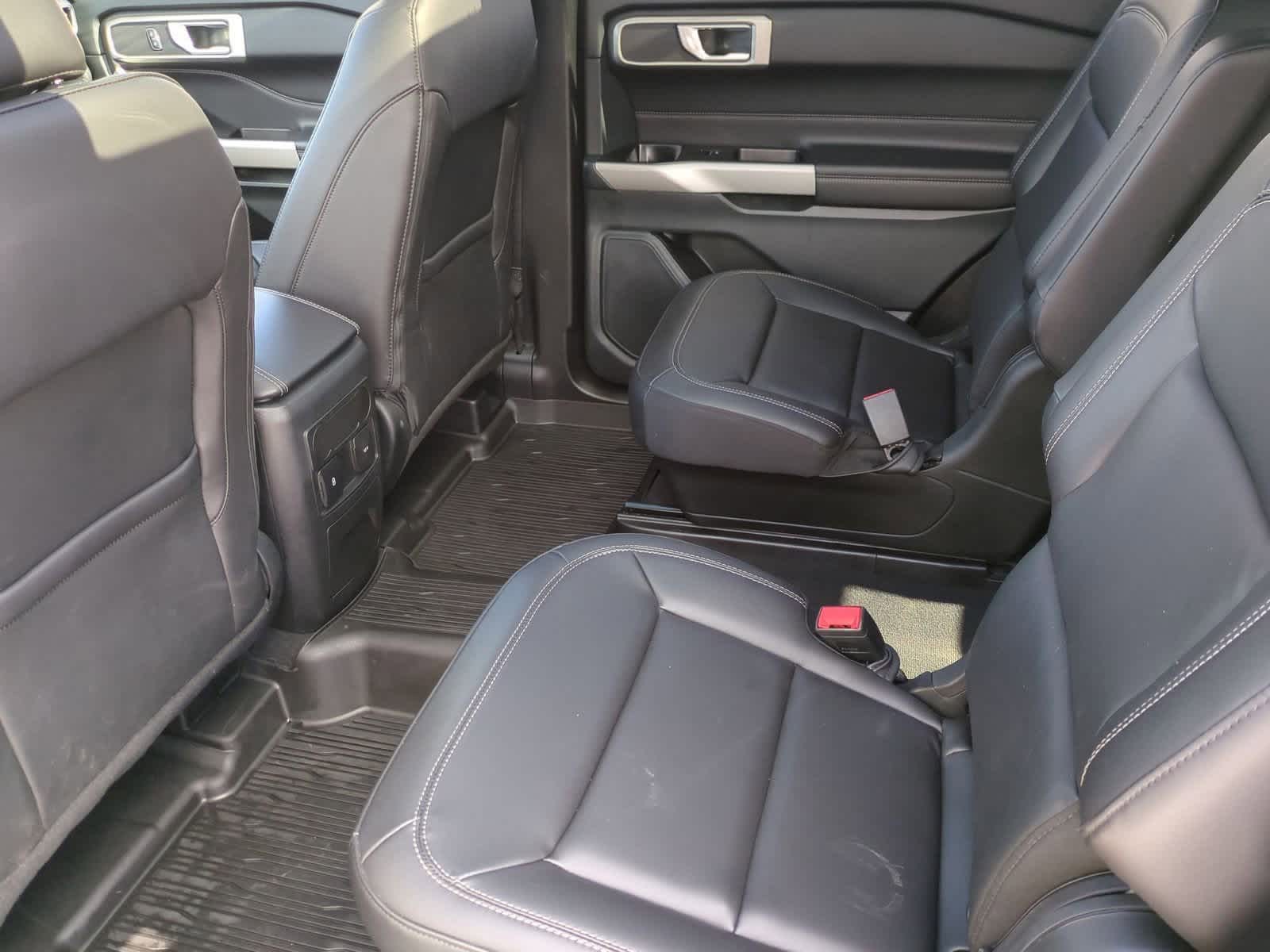 Thumbnail: 2023 Ford Explorer - 20