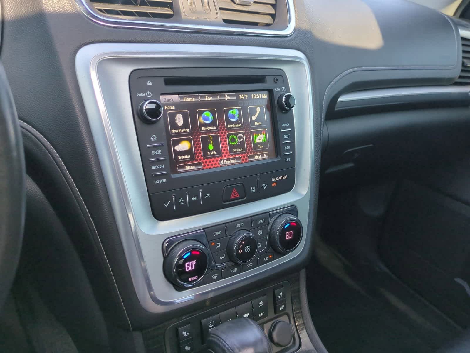 Thumbnail: 2015 GMC Acadia - 28