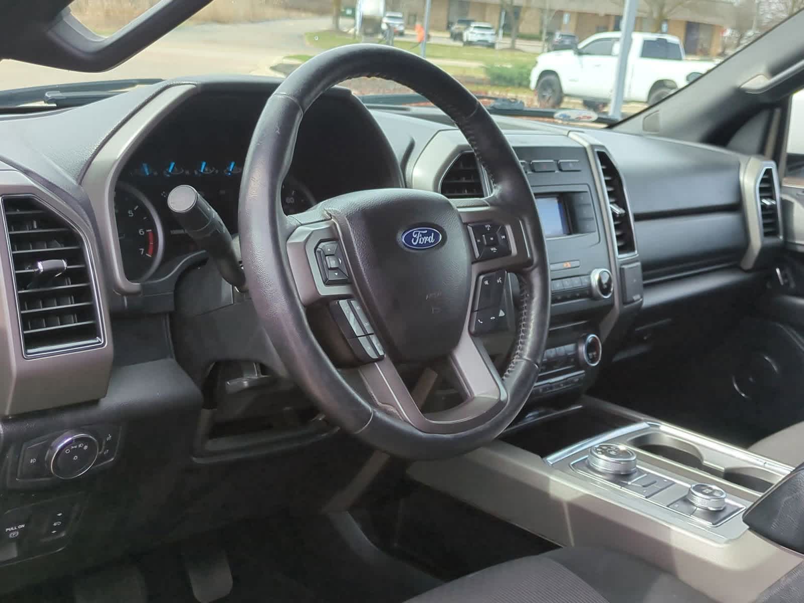 2018 Ford Expedition XLT 10