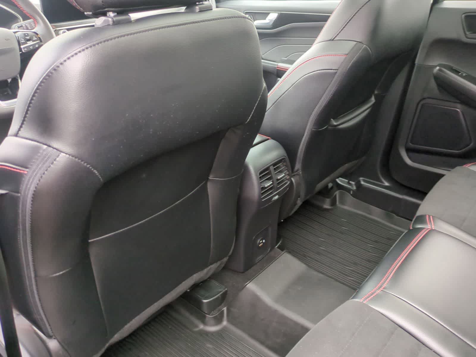 Thumbnail: 2022 Ford Escape - 18