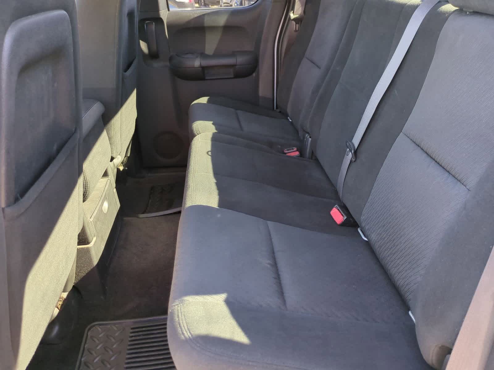 Thumbnail: 2011 Chevrolet Silverado 1500 - 19