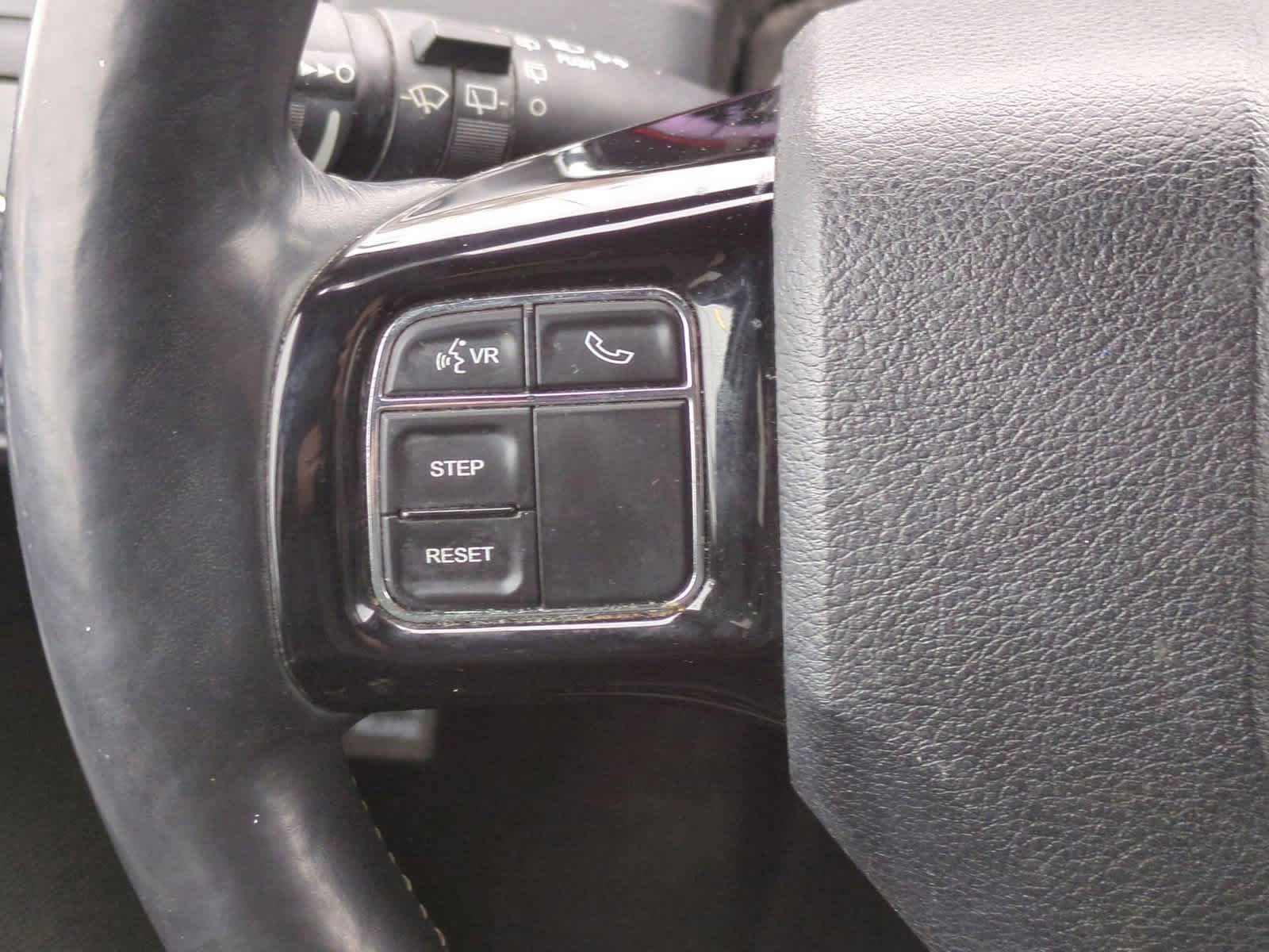 Thumbnail: 2018 Dodge Grand Caravan - 25