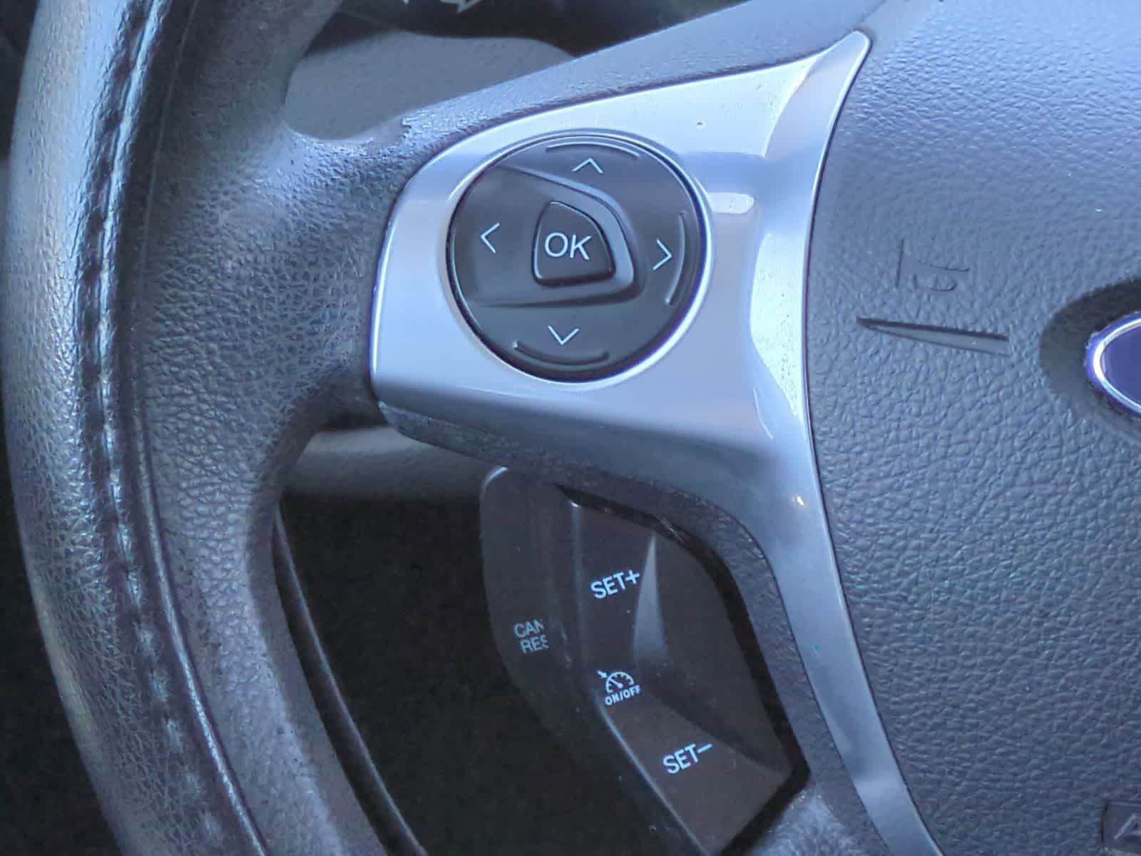 Thumbnail: 2013 Ford Escape - 23