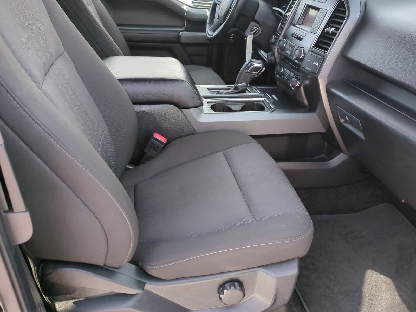 Thumbnail: 2018 Ford F-150 - 21