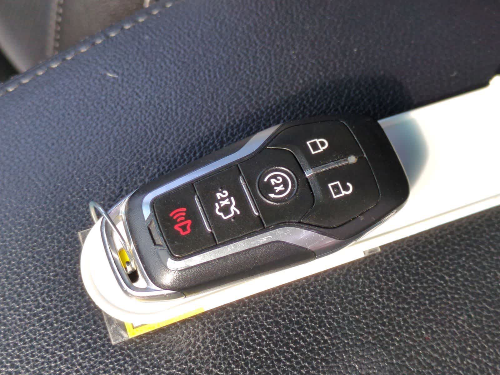 Thumbnail: 2016 Ford Explorer - 34