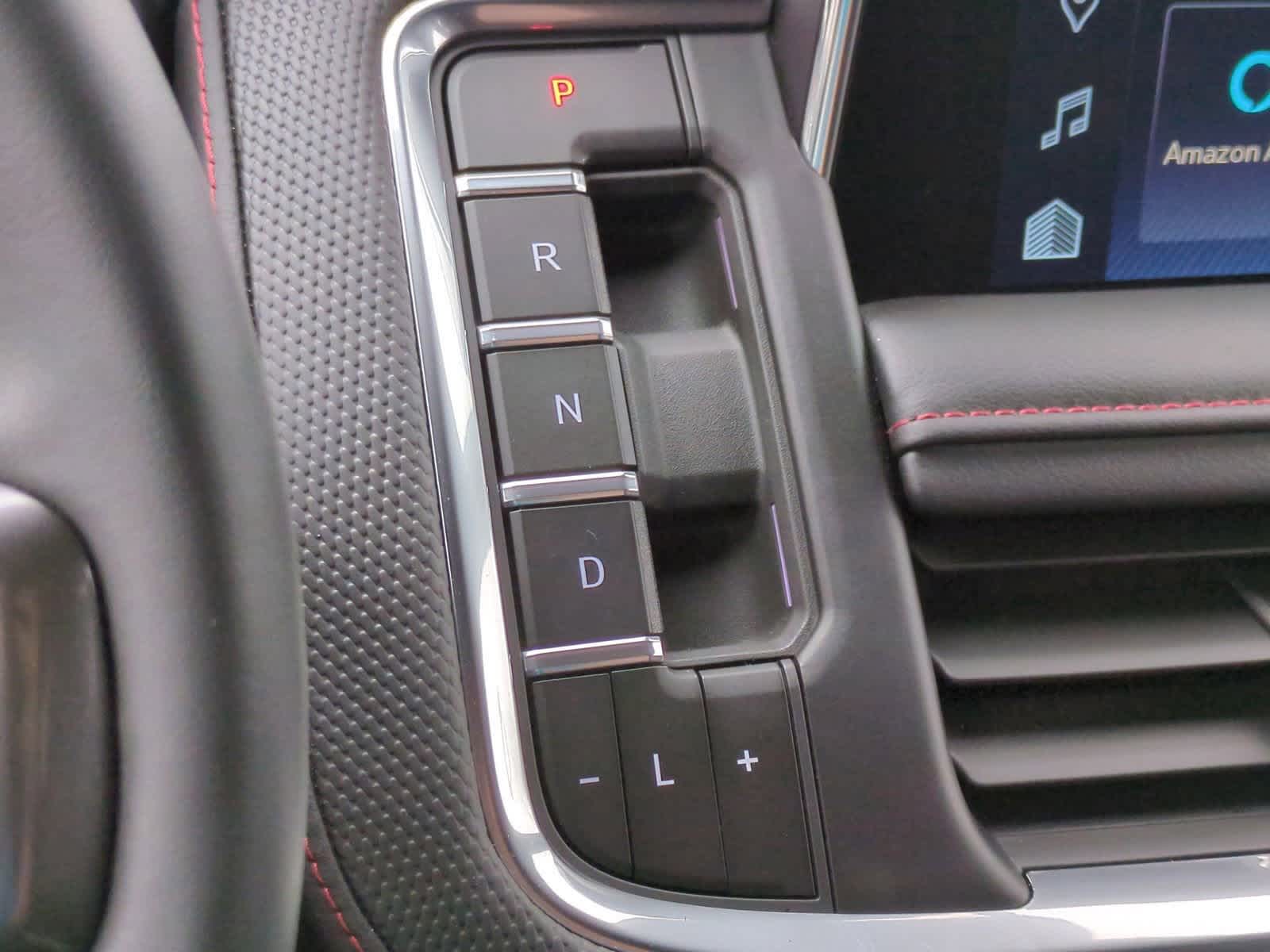 Thumbnail: 2024 Chevrolet Tahoe - 32