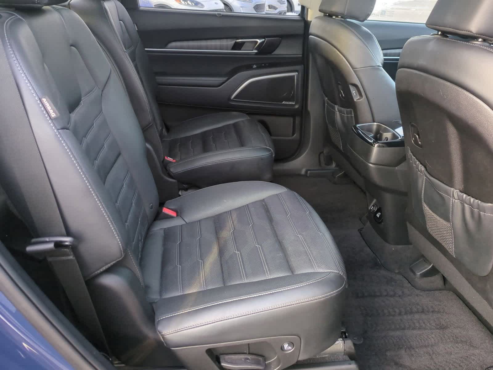 Thumbnail: 2023 Kia Telluride - 21