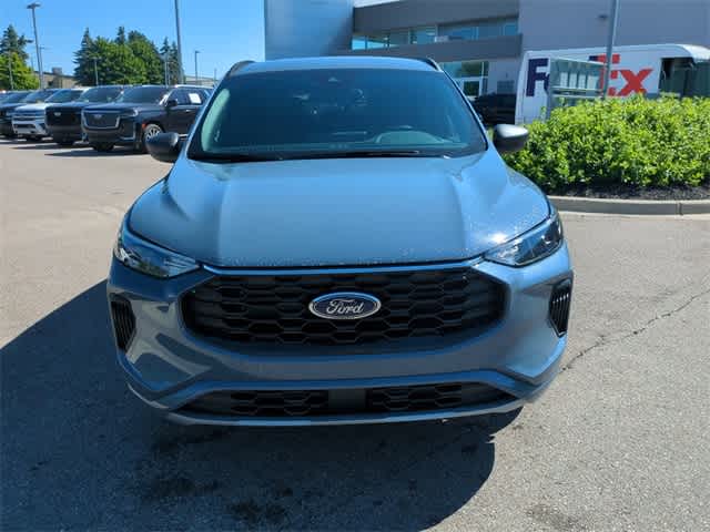 2024 Ford Escape ST-Line 8