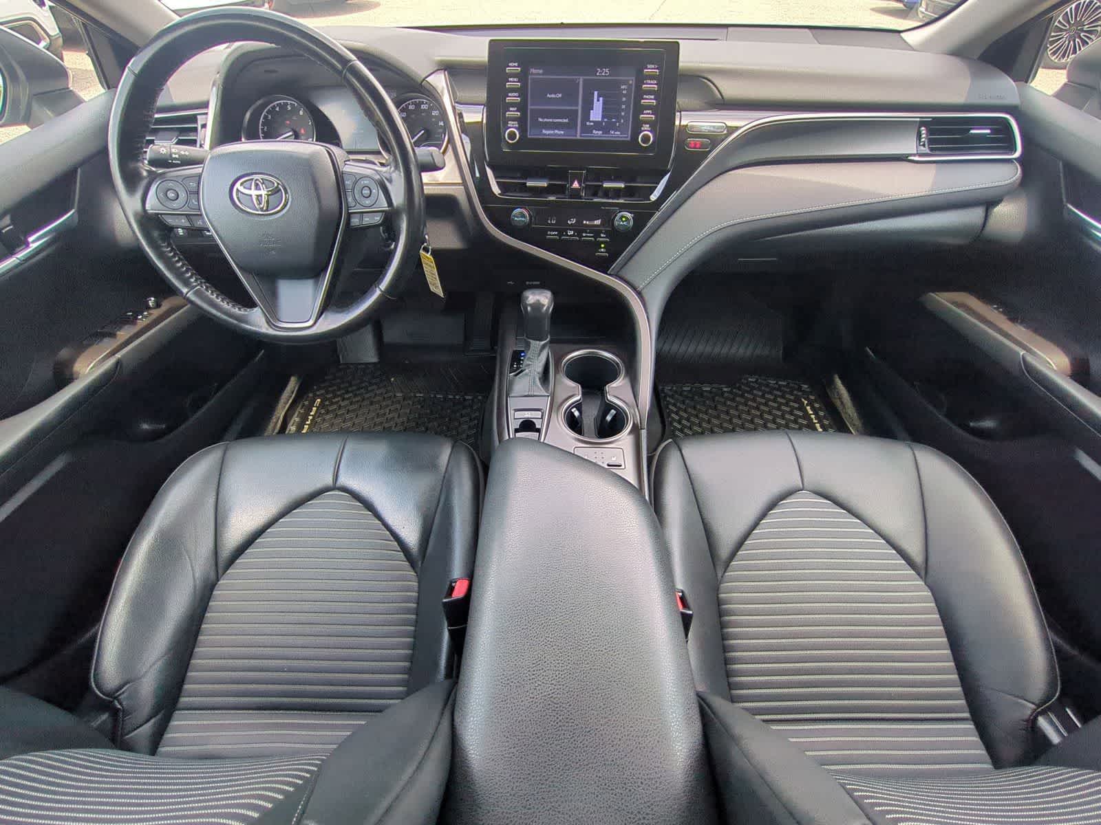 Thumbnail: 2023 Toyota Camry - 11