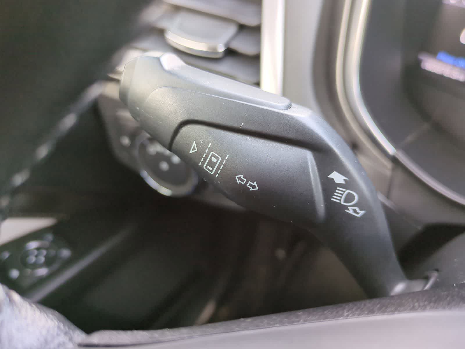 Thumbnail: 2020 Ford Fusion - 28